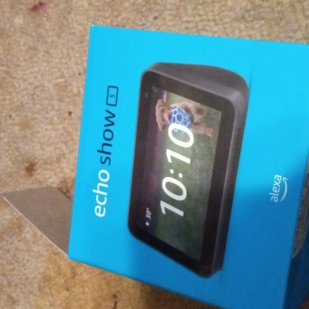 Alexa echo show gen five